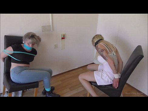 ❤️ Ovisnik / vezan i začepljen usta / djevojka u nevolji ️ Ruski porno na bs.sexvideosex.top